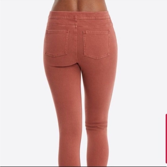 C23 NWT Spanx Ankle Jean-ish Leggings Dark Pink - Picture 3 of 7